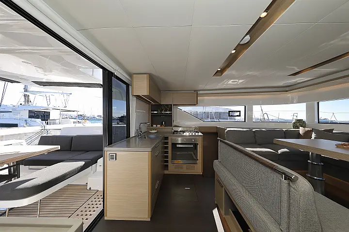 Lagoon 51 - owner version - 