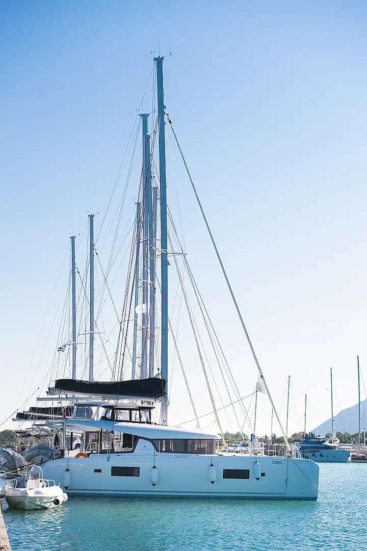 Lagoon 42 - 