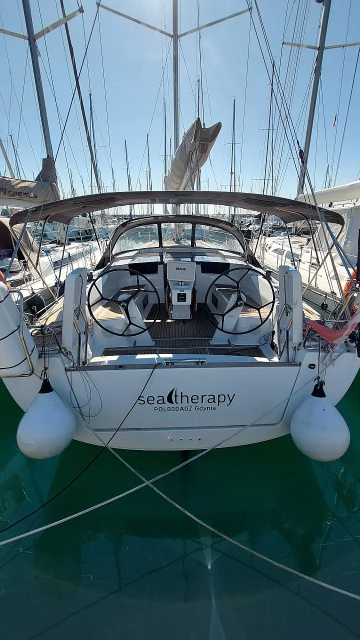 Hanse 418 - 