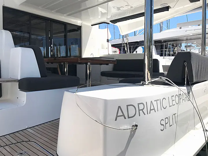 Lagoon 50 - 