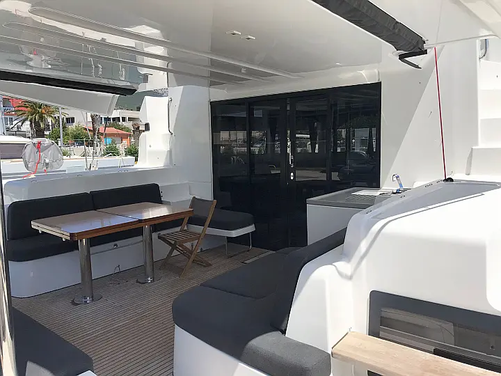 Lagoon 50 - 