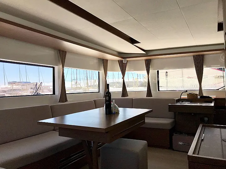Lagoon 50 - 