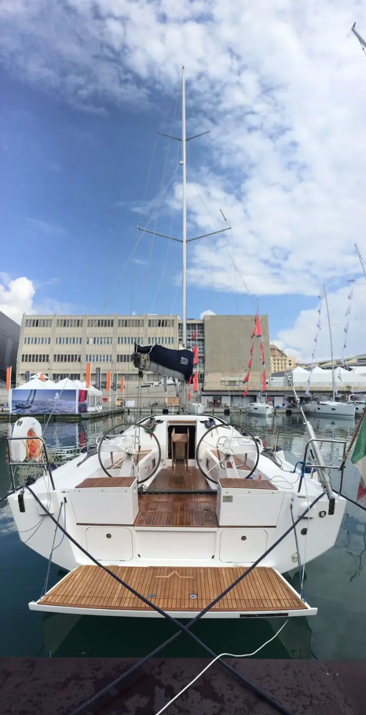 Azuree 41 - 