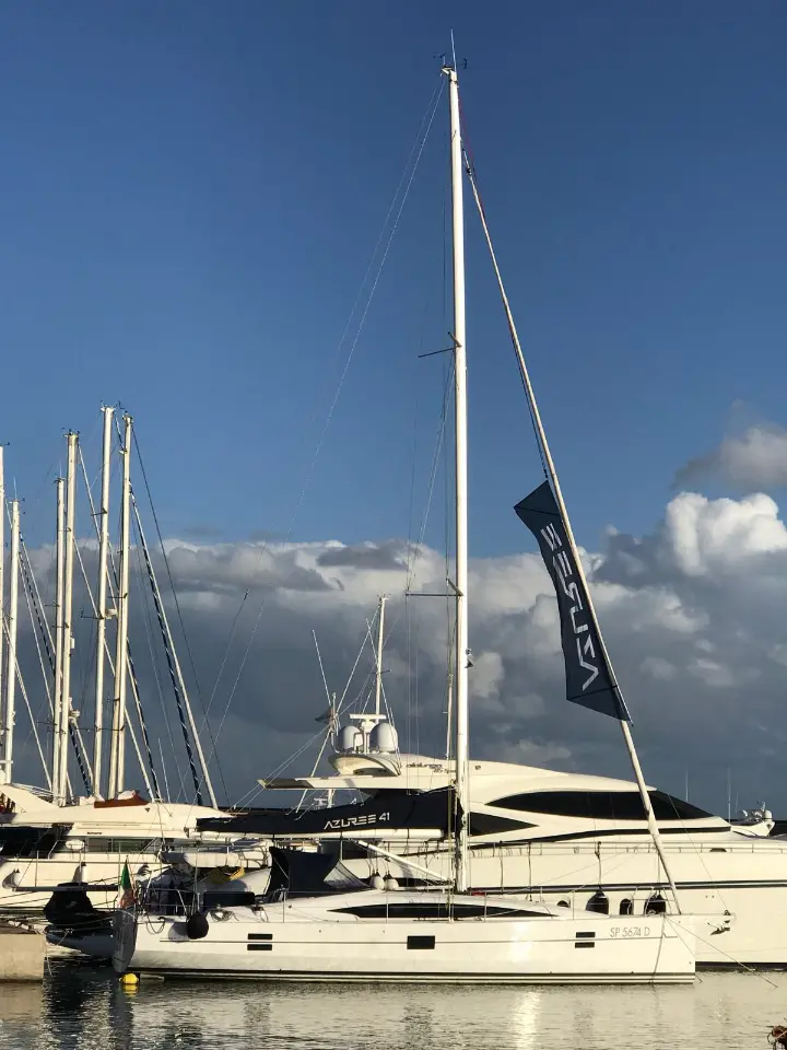 Azuree 41 - 