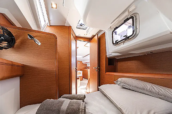 Sun Odyssey 519 - 