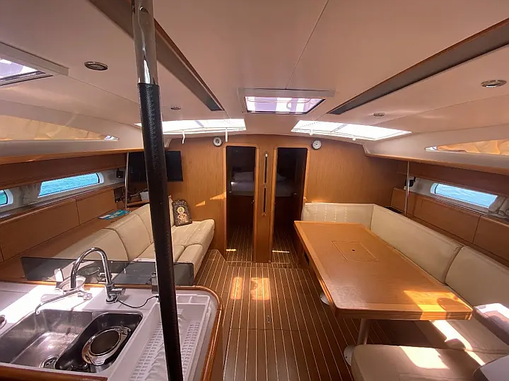Jeanneau 53 - 