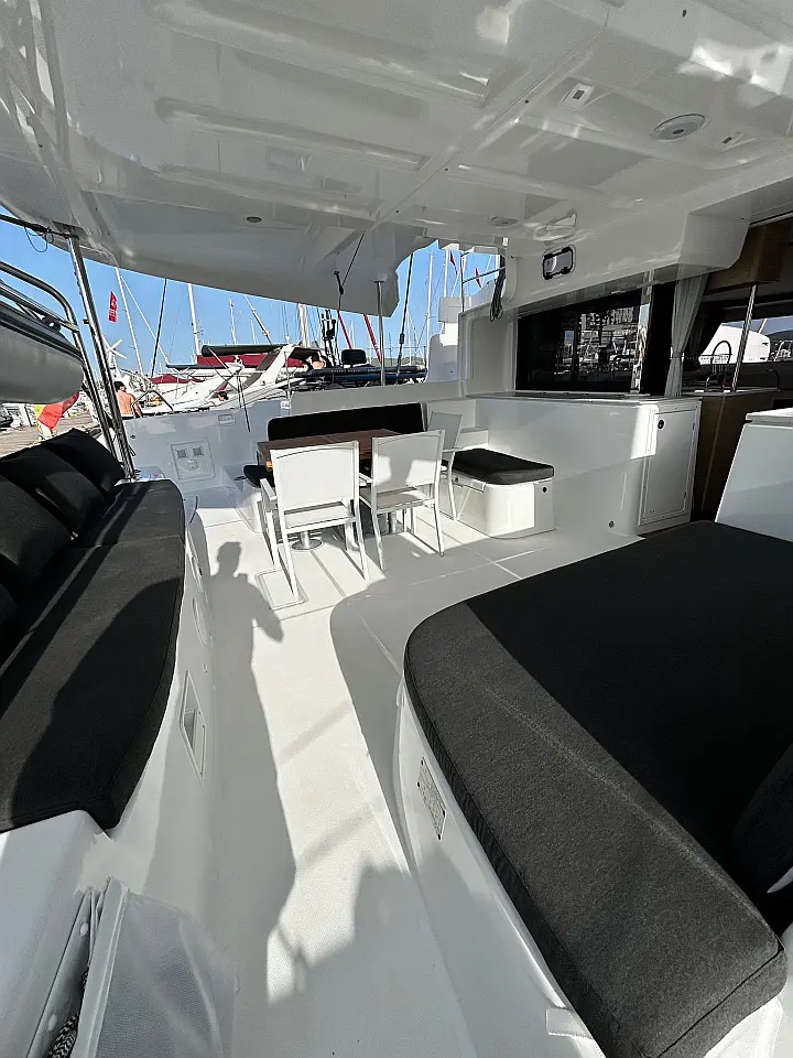 Lagoon 46  - 