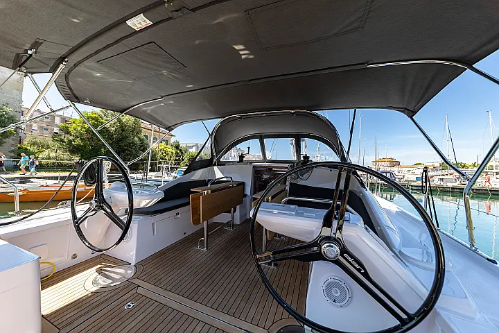 Elan Impression 45 - 