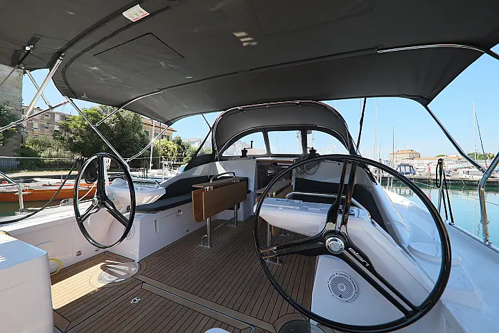 Elan Impression 45 - 
