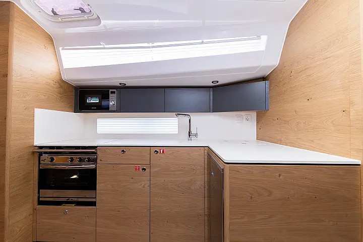 Elan Impression 45 - 