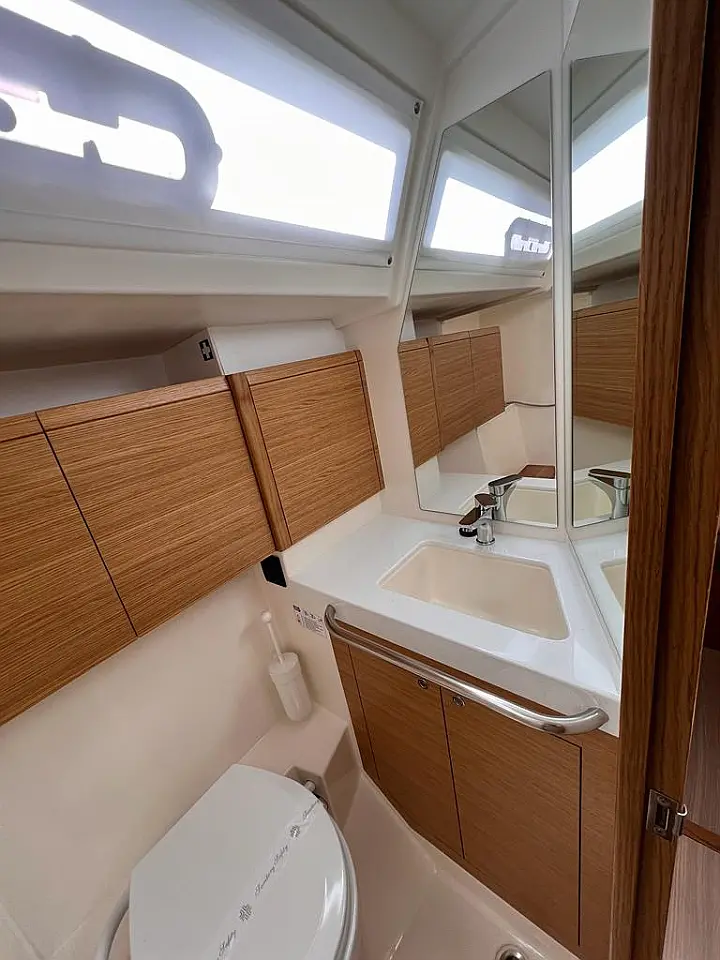 Salona 46 - 