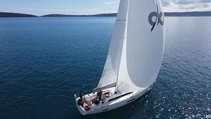Salona 46 - 