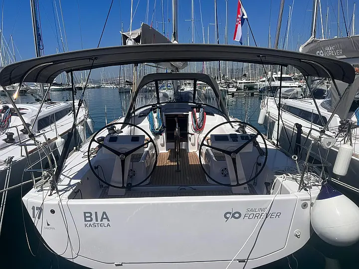 Salona 46 - 