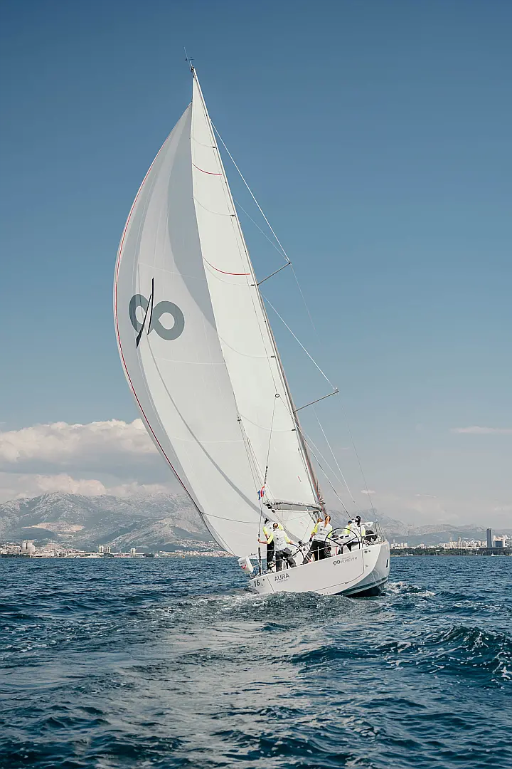 Salona 46 - 