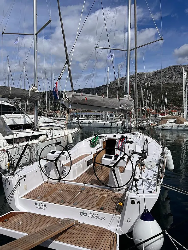 Salona 46 - 