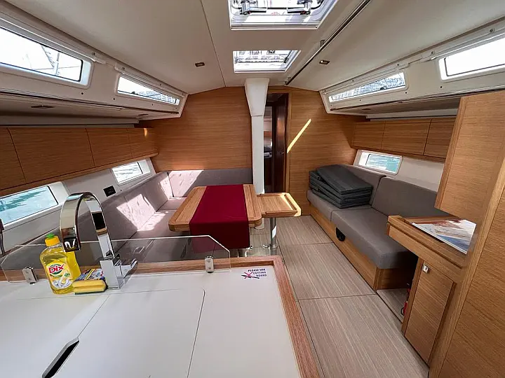 Salona 46 - 