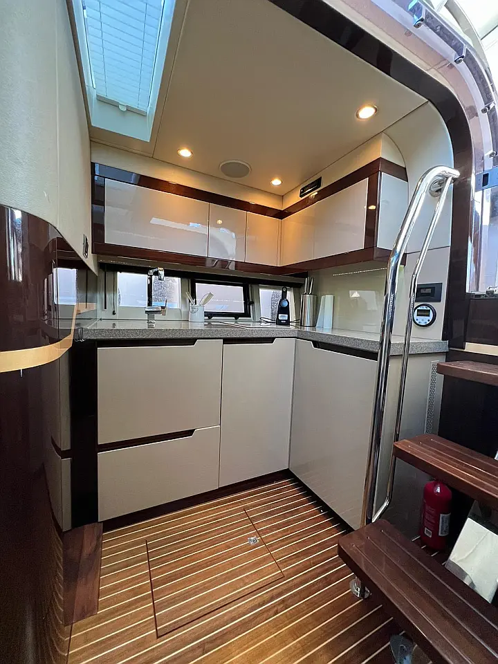 Galeon 385 HTS - 