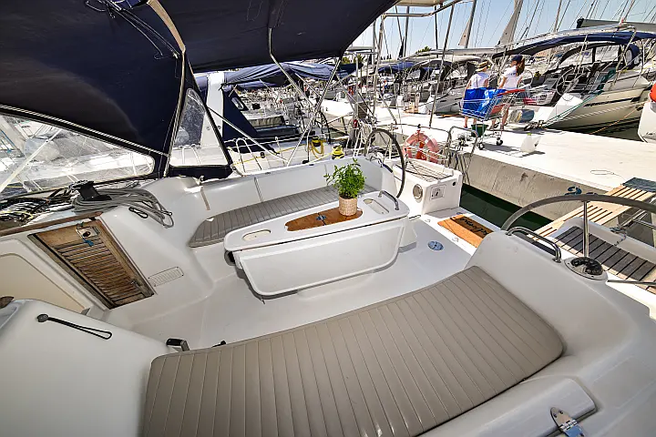Cyclades 43.4 - 