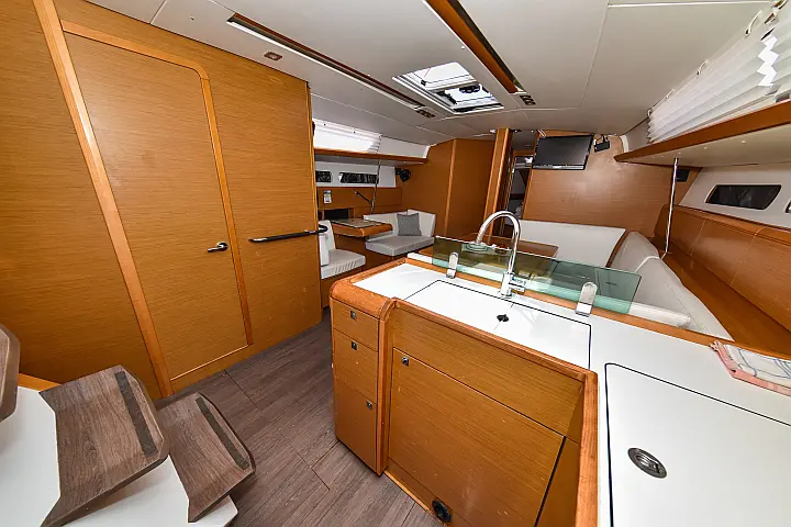 Sun Odyssey 449 - 