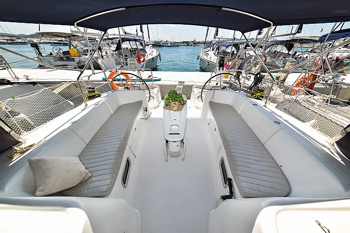 Cyclades 50.5 - 