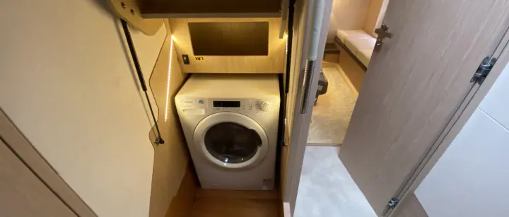 Monte Carlo 5 - laundry mashine