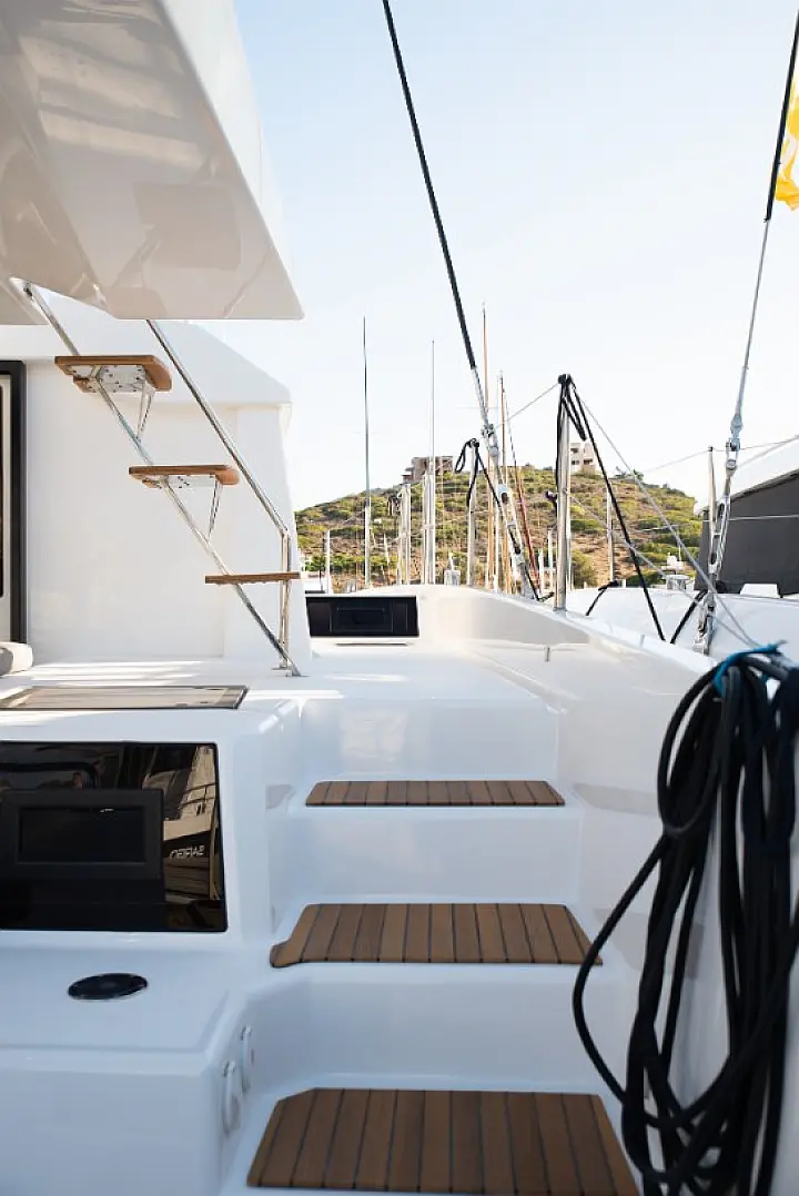 Dufour 48 Cat - 