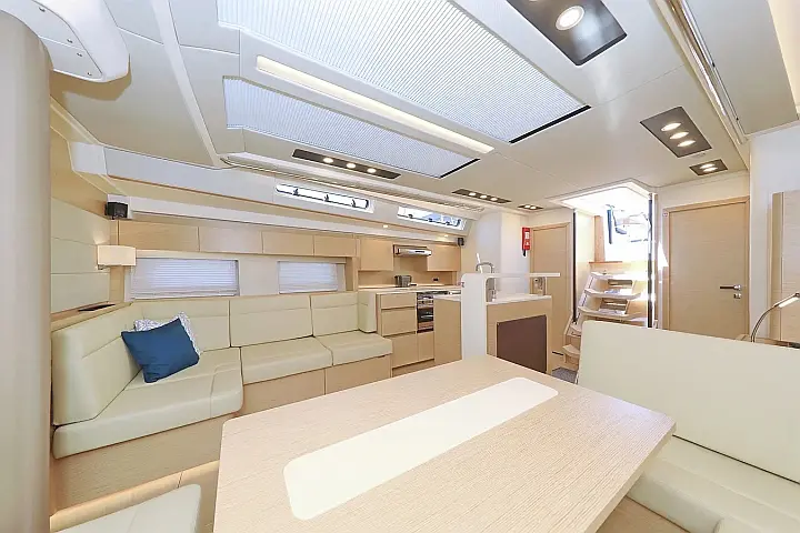 Hanse 588  - 