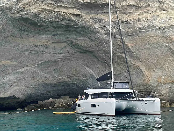 Lagoon 42 - 
