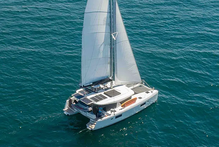 Lagoon 42 - 
