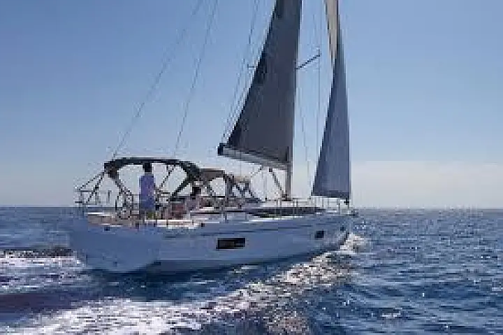 Bavaria 38 Cruiser - 