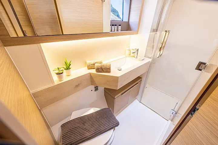 Lagoon 51 - 