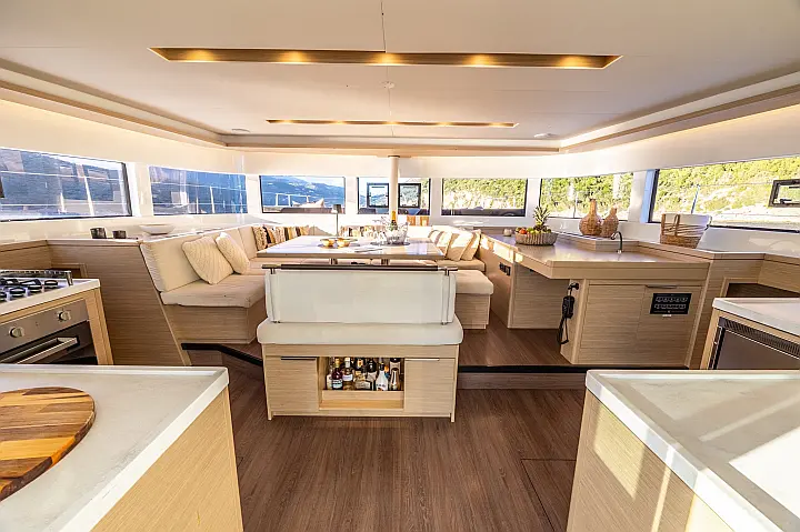 Lagoon 51 - 