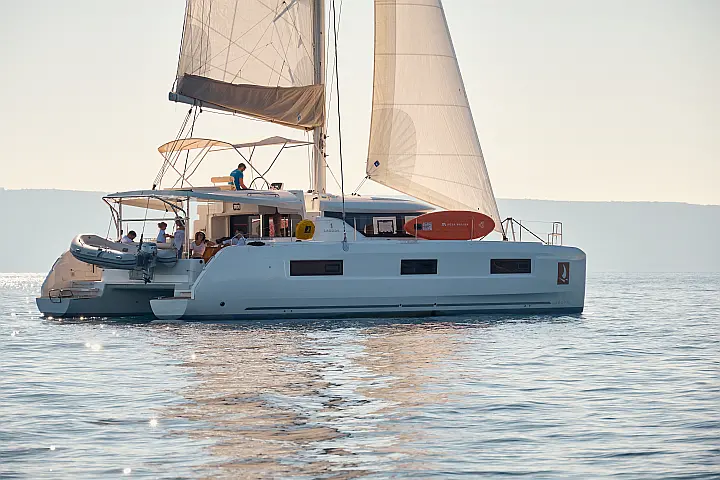 Lagoon 46 - 