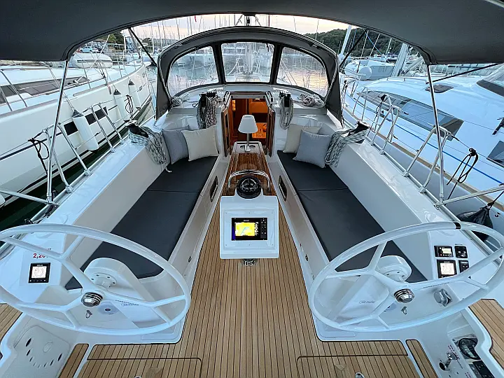 Bavaria Cruiser 41 - 