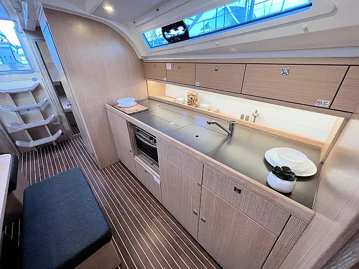 Bavaria Cruiser 41 - 