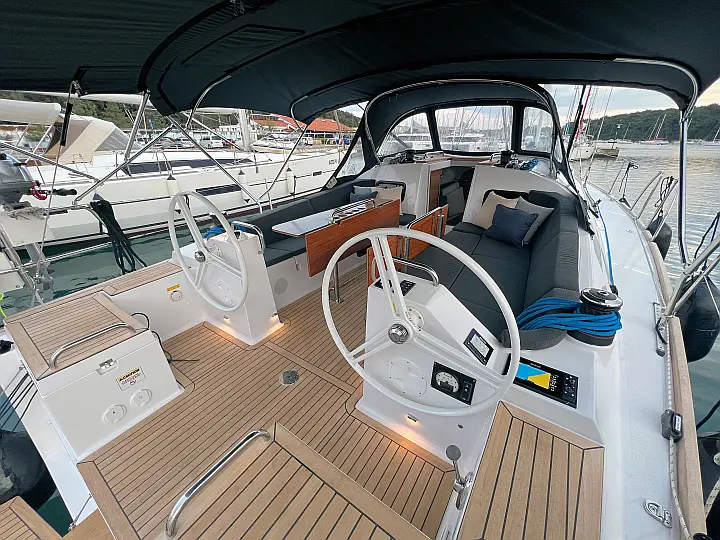 Elan Impression 45.1 Owner version - 
