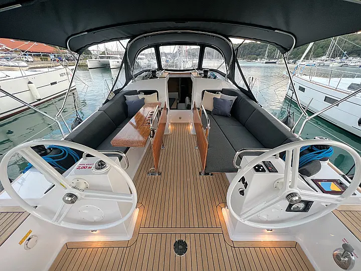 Elan Impression 45.1 Owner version - 