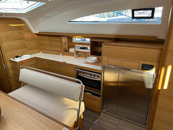 Elan Impression 45.1 Owner version - 