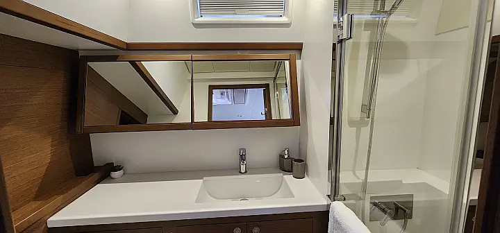 Lagoon 52F - 
