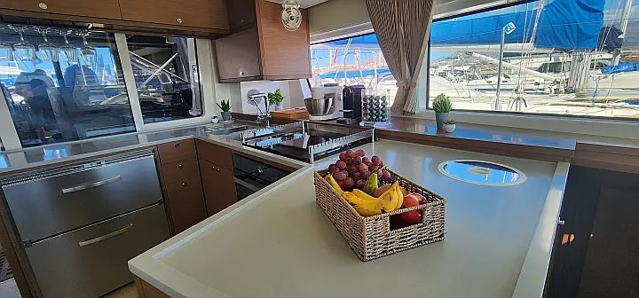Lagoon 52F - 