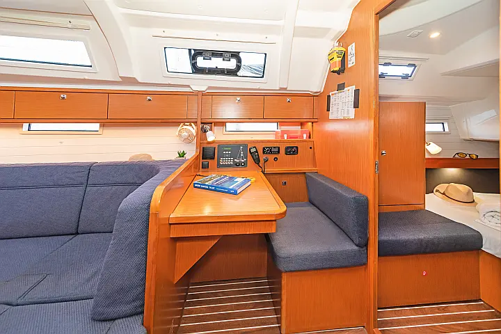 Bavaria Cruiser 41 - 
