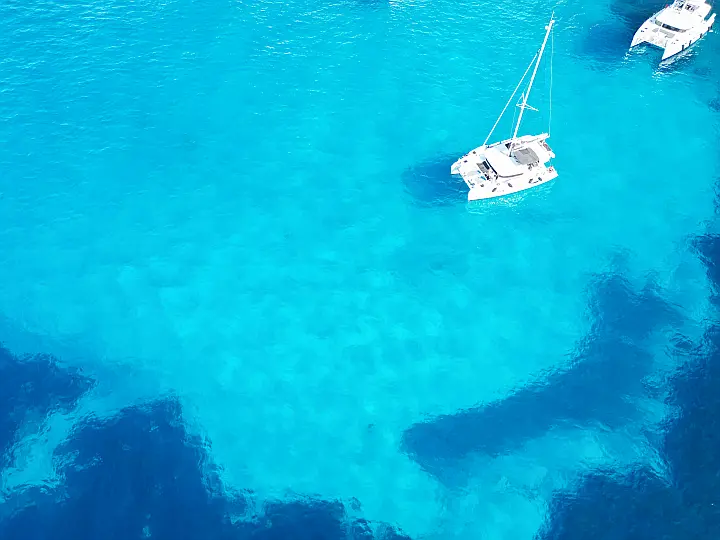 Lagoon 42 - 