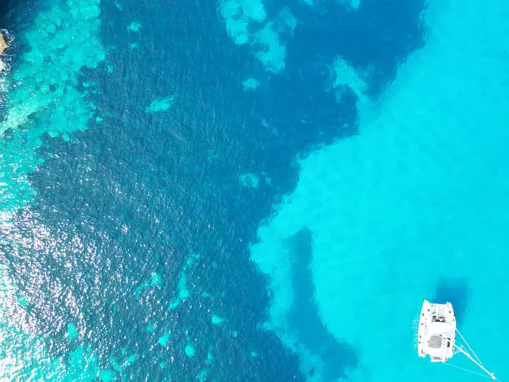 Lagoon 42 - 