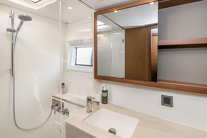 Lagoon 46  - 