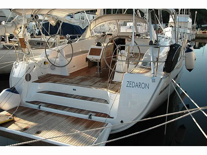 Bavaria Cruiser 51 - External image