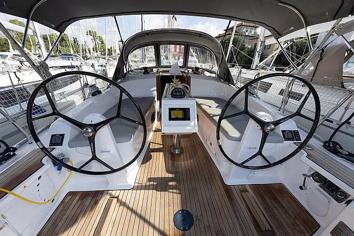 Bavaria Cruiser 37 Style - 