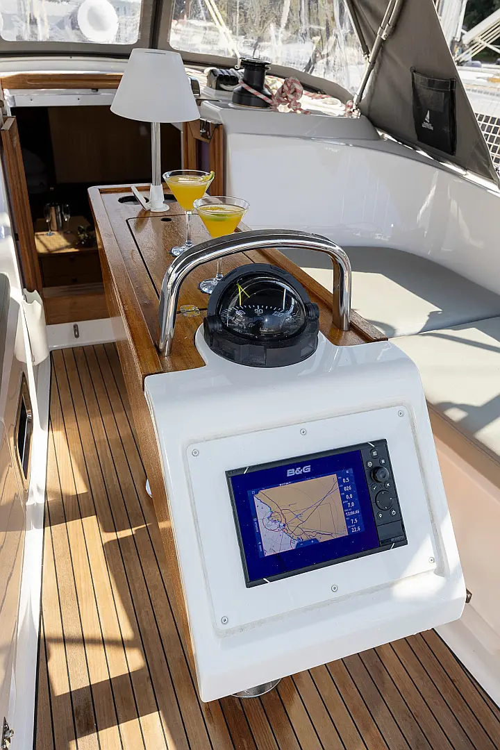 Bavaria Cruiser 37 Style - 