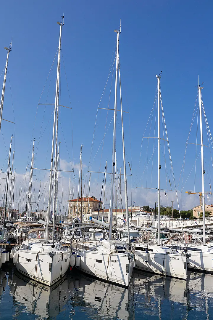 Bavaria Cruiser 37 Style - 