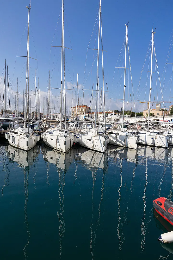 Bavaria Cruiser 37 Style - 