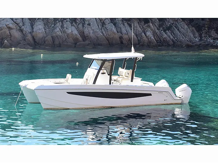 Aquila 28 - External image